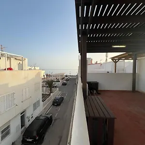  Сasa de vacaciones Casa Familiar En La Almadraba Con Espectacular Terraza
