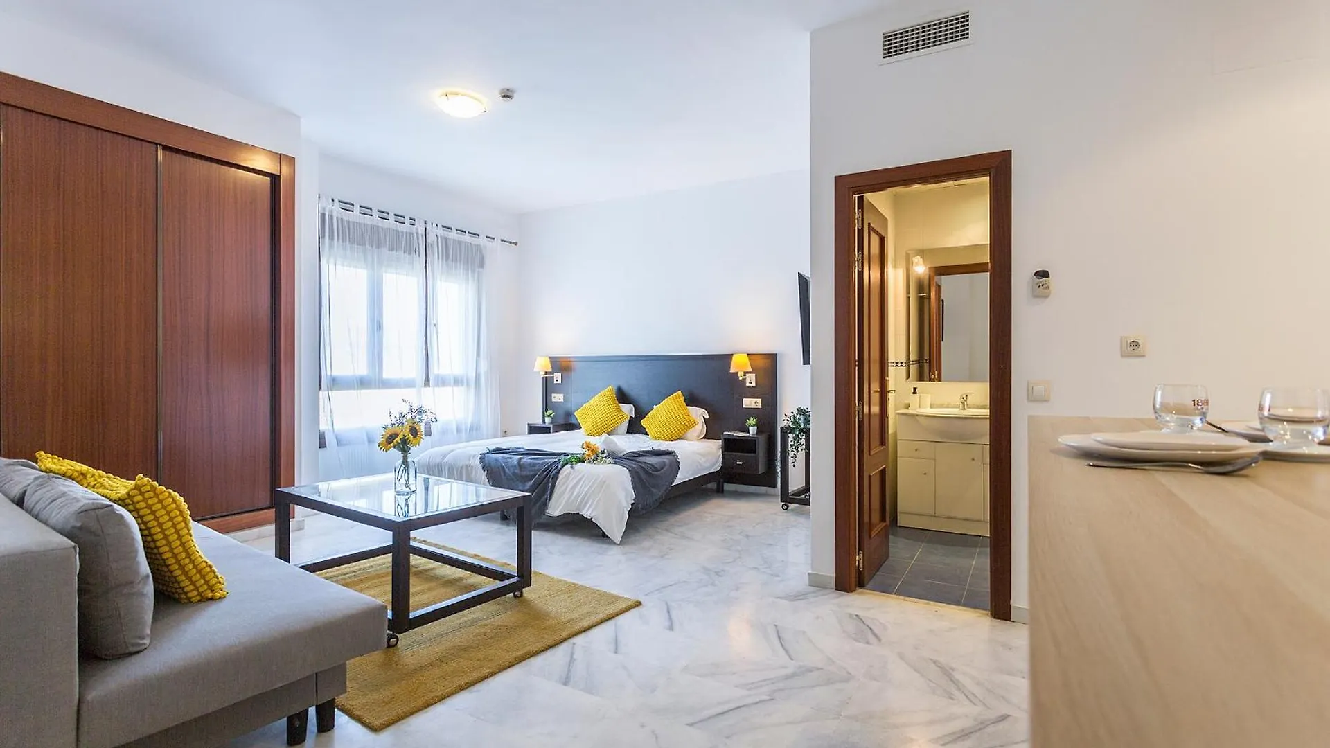 Luxsevilla Moderno Piscina Free Parking Bormujos Apartamento
