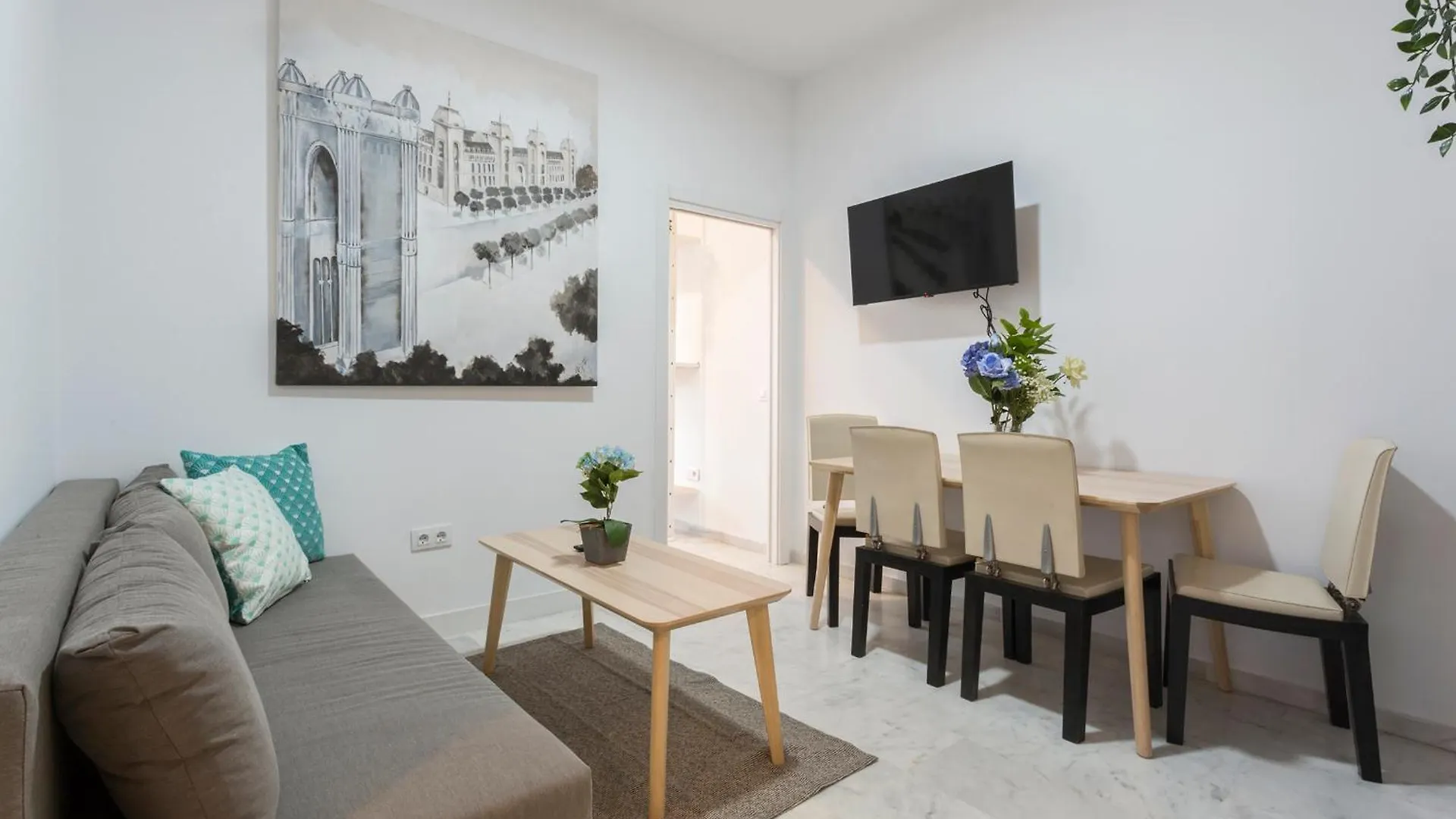 Luxsevilla Moderno Piscina Free Parking Bormujos 0*,