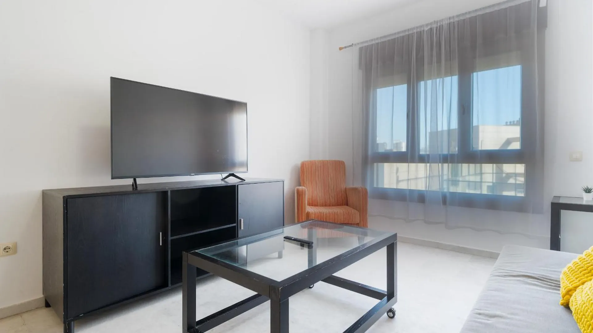 Luxsevilla Moderno Piscina Free Parking Bormujos 0*,